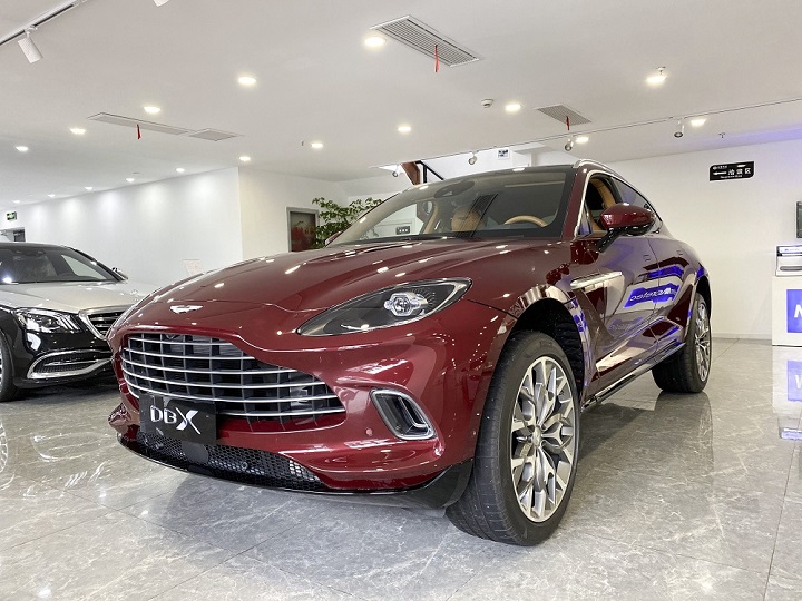阿斯頓馬丁DBX 展廳現(xiàn)車(chē) 新車(chē)到店葉隆汽車(chē)